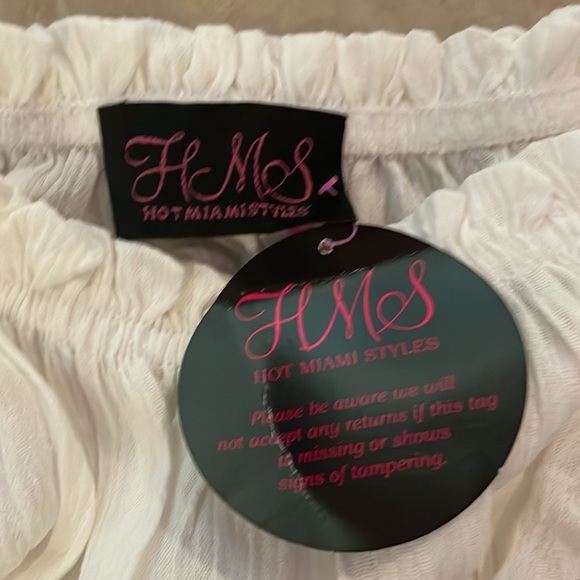 Too - Picture 2 of 2